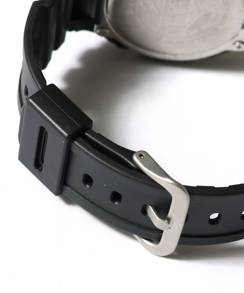 G-SHOCK（ジーショック）の「Solid Colors(ソリッドカラーズ) CASIO G-SHOCK / DW-5600BB-1CR（デジタル腕時計・メンズ・ブラック・FREE）」の9枚目の写真