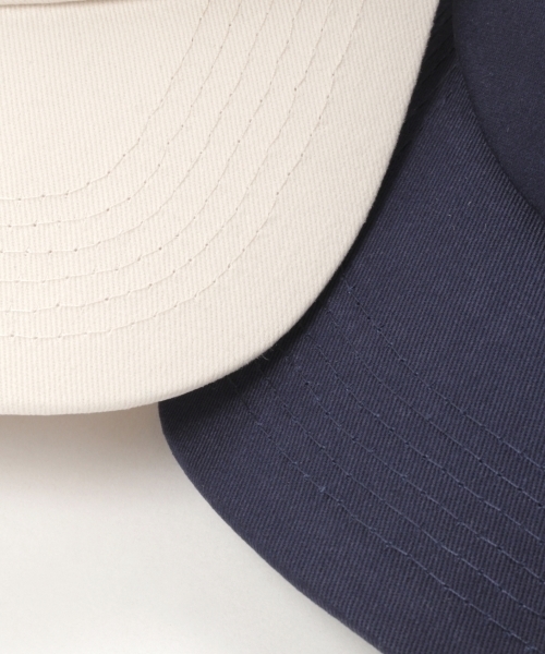 Champion(チャンピオン)の「【Champion(チャンピオン)】アウトラインシャドー刺繍キャップ(キャップ・メンズ・ライトベージュ/ネイビー・FREE)」の8枚目の写真