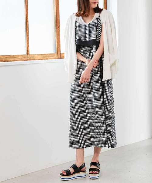 ORiental TRaffic（オリエンタルトラフィック）の「春夏★厚底サンダル★8231（サンダル・レディース・ホワイト/ブラック/ガンメタ・M/3L/L/LL/SS/S）」の6枚目の写真