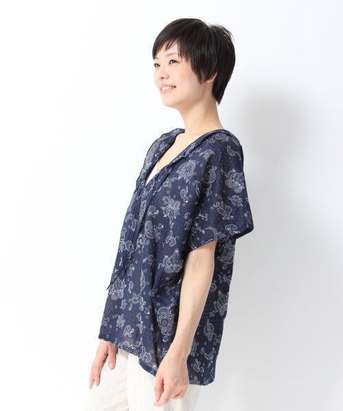 GLOBAL WORK(グローバルワーク)の「【GLOBAL WORK】フロントフリルチュニック(シャツ/ブラウス・レディース・ネイビー/ホワイト/ブルー・LARGE/MEDIUM)」の4枚目の写真