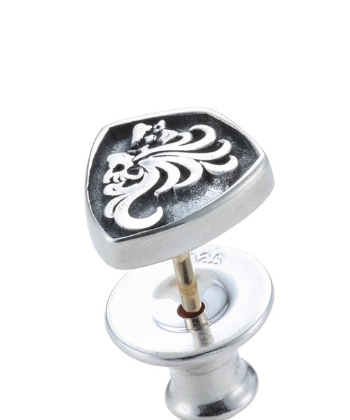 LION HEART（ライオンハート）の「“HOWL”シールドピアス/シルバー925【LION HEART / ライオンハート】（ピアス（片耳用）・メンズ・シルバー・ONE SIZE）」の19枚目の写真