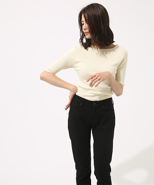 ---Azul by MOUSSY--- 肩あきニット ベージュ （美品） 袖リボンデザインニット｜WOMEN｜250HAC70-569I｜AZUL BY MOUSSY