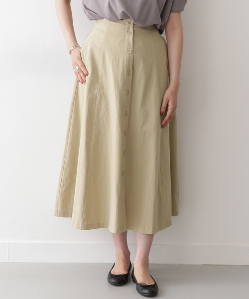 ITEMS URBANRESEARCH（アイテムズ アーバンリサーチ）の「マエボタンフレアスカート（スカート・レディース・ブラック/ベージュ/ブラウン・FREE）」の10枚目の写真