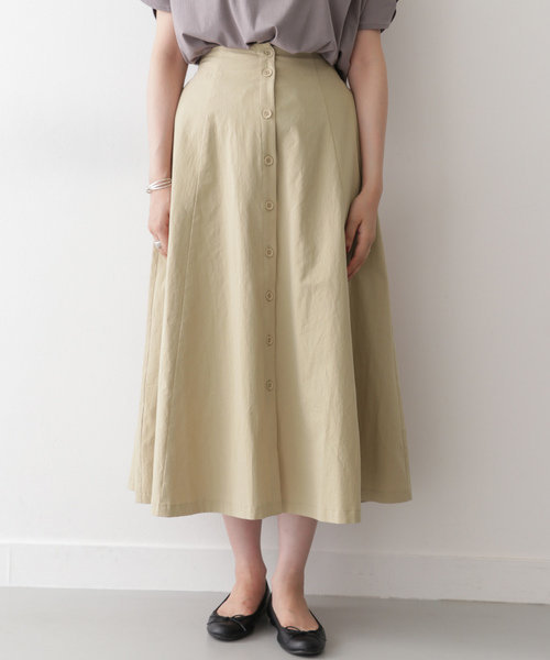 ITEMS URBANRESEARCH（アイテムズ アーバンリサーチ）の「マエボタンフレアスカート（スカート・レディース・ブラック/ベージュ/ブラウン・FREE）」の11枚目の写真