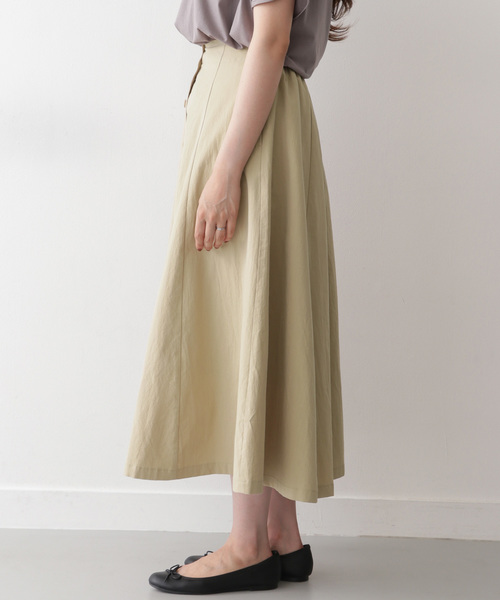 ITEMS URBANRESEARCH（アイテムズ アーバンリサーチ）の「マエボタンフレアスカート（スカート・レディース・ブラック/ベージュ/ブラウン・FREE）」の12枚目の写真