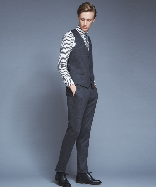 ABAHOUSE（アバハウス）の「【Recency of Mine/セットアップ対応】ウールモクロディジレ（ベスト・メンズ・チャコールグレー/ネイビー・46/48/50）」の22枚目の写真