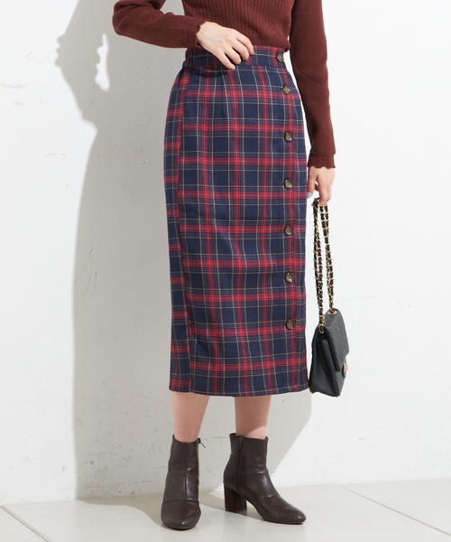 natural couture(ナチュラルクチュール)の「多釦ロングゆるタイト(スカート・レディース・ブラック/グレー系その他/ブラウン/ネイビー/ピンク・FREE)」の5枚目の写真