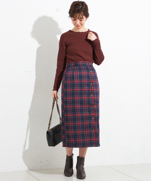 natural couture(ナチュラルクチュール)の「多釦ロングゆるタイト(スカート・レディース・ブラック/グレー系その他/ブラウン/ネイビー/ピンク・FREE)」の15枚目の写真