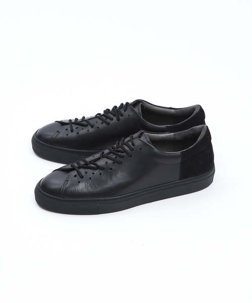 alfredoBANNISTER（アルフレッドバニスター）の「シューホールレザースニーカー（スニーカー・メンズ・ホワイト/ブラック/グレー・40/41/42/43）」の2枚目の写真