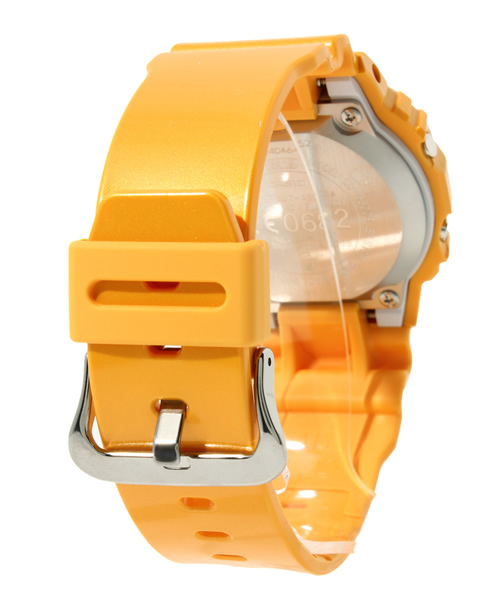 G-SHOCK（ジーショック）の「Bluetooth Model GB-5600B UNISEX（アナログ腕時計・メンズ・ブラック/ブラック×ブラック/ブルー/イエロー・FREE）」の7枚目の写真