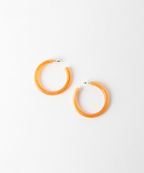 green label relaxing（グリーンレーベルリラクシング）の「CFC カラーACフープ/ピアス（ピアス（両耳用）・レディース・イエロー/ケリー/オフホワイト/ダークグリーン/ベージュ・FREE）」の3枚目の写真