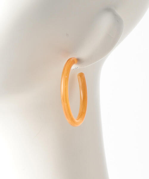 green label relaxing（グリーンレーベルリラクシング）の「CFC カラーACフープ/ピアス（ピアス（両耳用）・レディース・イエロー/ケリー/オフホワイト/ダークグリーン/ベージュ・FREE）」の10枚目の写真