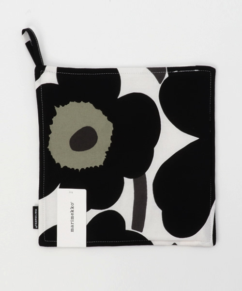 marimekko（マリメッコ）の「Pieni Unikko / POT HOLDER（キッチンツール・レディース・ピンク/モスグリーン/イエロー/ホワイト/レッド/グリーン/ブラック/ネイビー/ボルドー/オレンジ/スカイブルー/ホワイト系その他・FREE）」の3枚目の写真