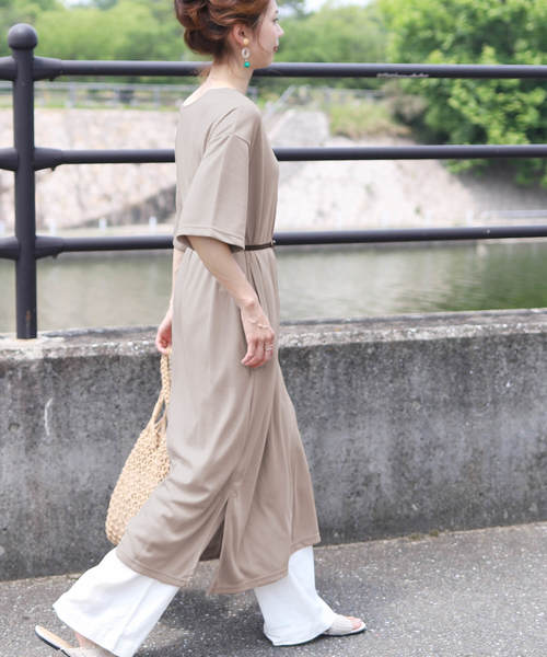 reca（レカ）の「スリット入り ワンショルダーワンピース（ワンピース・レディース・グレイッシュベージュ/ブラック/グレー/ブラック系その他/ベージュ系その他・M/FREE）」の10枚目の写真