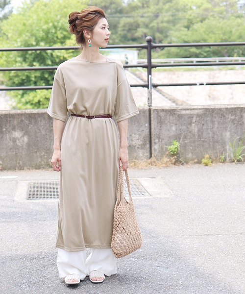 reca（レカ）の「スリット入り ワンショルダーワンピース（ワンピース・レディース・グレイッシュベージュ/ブラック/グレー/ブラック系その他/ベージュ系その他・M/FREE）」の21枚目の写真