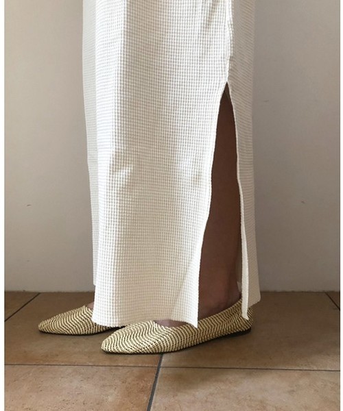 TODAYFUL（トゥデイフル）の「ヘンリーネックスリットワンピース（ワンピース・レディース・グレー/キナリ・36inch/38inch）」の5枚目の写真