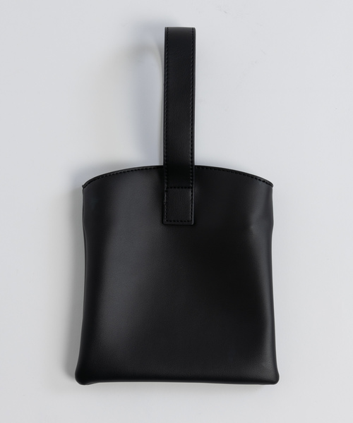 Libra Cue(リブラ キュー)の「Libra 2WAY mini bag(ショルダーバッグ・レディース・ブラック/アイボリー・FREE)」の5枚目の写真