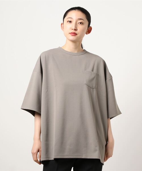 Bling Leads（ブリングリーズ）の「/梨地　ビッグシルエット半袖Tシャツ/（Tシャツ/カットソー・レディース・チャコールグレー/ネイビー/ブラウン/ブラック/ベージュ/ブルー/グレイッシュベージュ/チャコール/ホワイト/ライトグレー/ミント・MEDIUM/LARGE）」の17枚目の写真