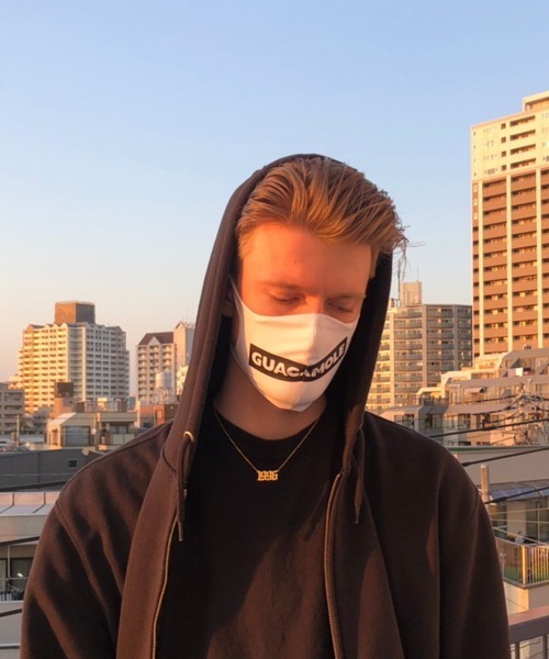 GUACAMOLE（ガカモレ）の「STRETCH MASK  -washable & sustainable- / ストレッチマスク　ウォッシャブル アンド サスティナブル（マスク・レディース・ホワイト×ブラック/ホワイト系その他/グレー×ホワイト/グレー系その他・FREE）」の5枚目の写真