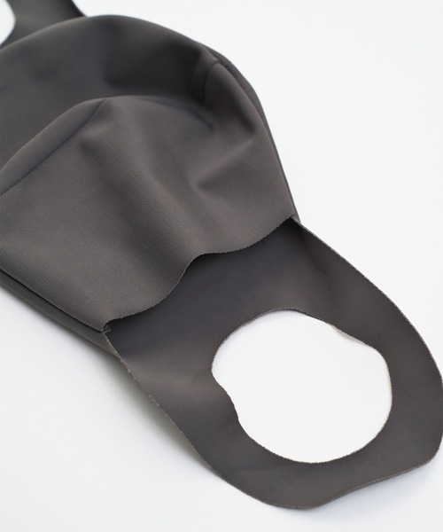 GUACAMOLE（ガカモレ）の「STRETCH MASK  -washable & sustainable- / ストレッチマスク　ウォッシャブル アンド サスティナブル（マスク・レディース・ホワイト×ブラック/ホワイト系その他/グレー×ホワイト/グレー系その他・FREE）」の13枚目の写真