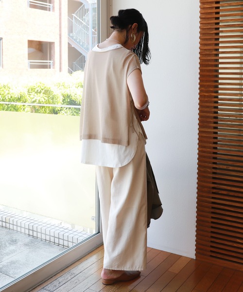 andme(アンドミー)の「ノースリーブ裾ラウンドTシャツ(Tシャツ/カットソー・レディース・グレー/オフホワイト/ブラック・M)」の7枚目の写真