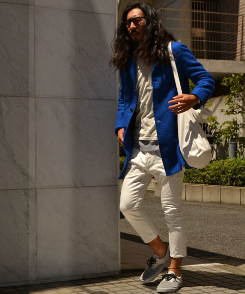 AMERICAN RAG CIE(アメリカンラグシー)の「AMERICAN RAG CIE ウールサージチェスターコート(チェスターコート・メンズ・グレー/ブルー/ネイビー/キャメル・1/2/3)」の8枚目の写真