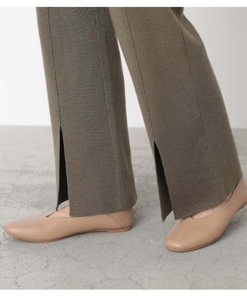 AZUL by moussy（アズールバイマウジー）の「CENTER SEAM BABOUCHE/センターシームバブーシュ（パンプス・レディース・ベージュ/ライトグリーン/ブラック・SMALL/MEDIUM/LARGE）」の4枚目の写真