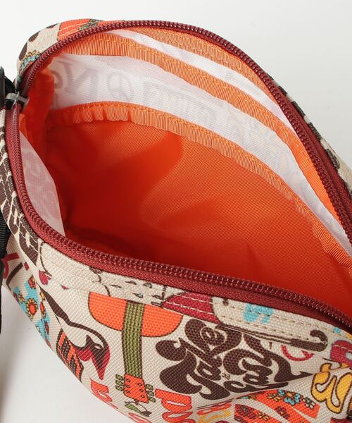 CHUMS(チャムス)の「【CHUMS】Recycle Shoulder Pouch(ショルダーバッグ・メンズ・ブラック/カーキ/サックスブルー/その他/サンドベージュ/ブラック×ホワイト/ベージュ系その他・FREE)」の12枚目の写真