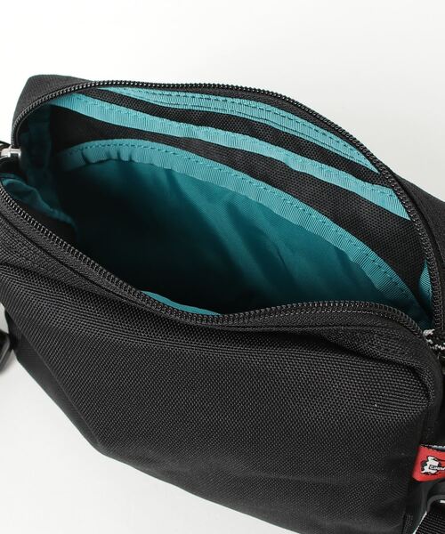 CHUMS(チャムス)の「【CHUMS】Recycle Shoulder Pouch(ショルダーバッグ・メンズ・ブラック/カーキ/サックスブルー/その他/サンドベージュ/ブラック×ホワイト/ベージュ系その他・FREE)」の11枚目の写真
