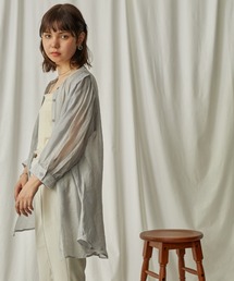 ショルダータックギャザーブラウス