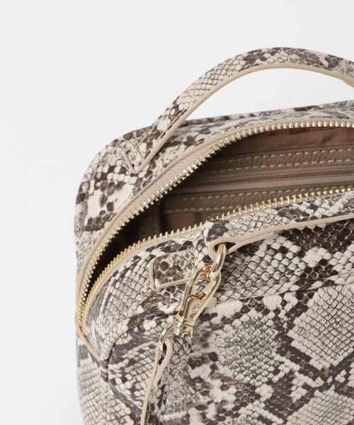 URBAN RESEARCH DOORS（アーバンリサーチドアーズ）の「ラウンド2WAYプチバッグ（ショルダーバッグ・レディース・アニマル/ブラック/ミント・ONE）」の17枚目の写真