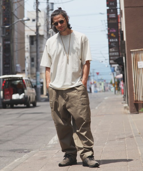 UNCORD（アンコード）の「【UNCORD】バックタグカラーステッチビッグシルエットTシャツ（Tシャツ/カットソー・レディース・ホワイト/ブラック/ベージュ/カーキ/オートミール・MEDIUM/LARGE/X-LARGE）」の12枚目の写真