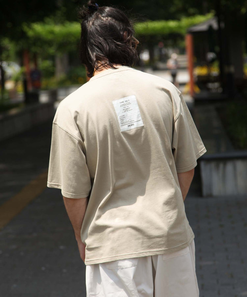 UNCORD（アンコード）の「【UNCORD】バックタグカラーステッチビッグシルエットTシャツ（Tシャツ/カットソー・レディース・ホワイト/ブラック/ベージュ/カーキ/オートミール・MEDIUM/LARGE/X-LARGE）」の11枚目の写真