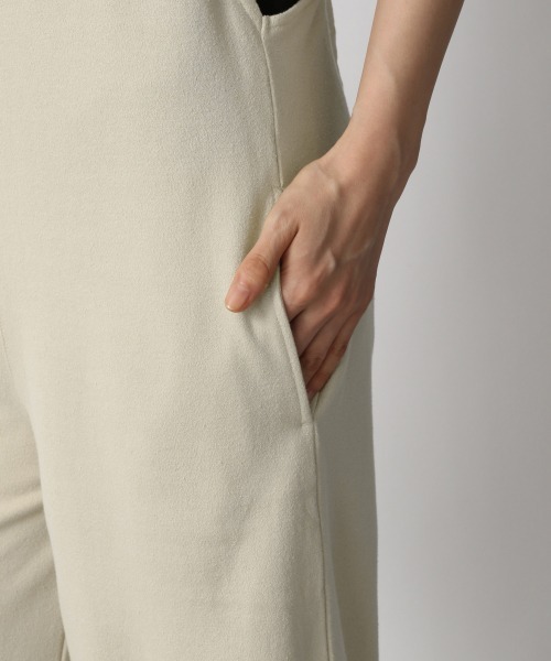 LOWRYS FARM（ローリーズファーム）の「エプロンサロペット　944760（サロペット/オーバーオール・レディース・ブラック/レッド/アイボリー・FREE）」の11枚目の写真