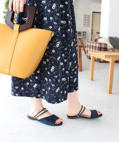 Fin（フィン）の「2WAYフラットサンダル（サンダル・レディース・ブラック/ネイビー/シルバー/オレンジ/グリーン・LL/S/M/L）」の17枚目の写真