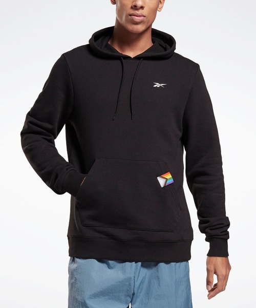 Reebok(リーボック)の「テックスタイル プライド グラフィック スェットシャツ / Tech Style Pride Graphic Sweatshirt(パーカー・メンズ・ブラック・XX-LARGE/LARGE/X-SMALL/MEDIUM/X-LARGE/SMALL)」の8枚目の写真