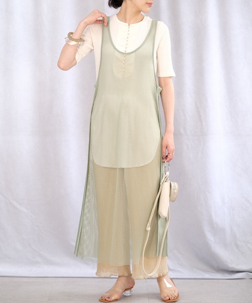 ＡＮＤＪ（アンドジェイ）の「ランダムリブ異素材切替ブザムトップス（Tシャツ/カットソー・レディース・アイボリー/グレイッシュベージュ/ブルー・M）」の22枚目の写真