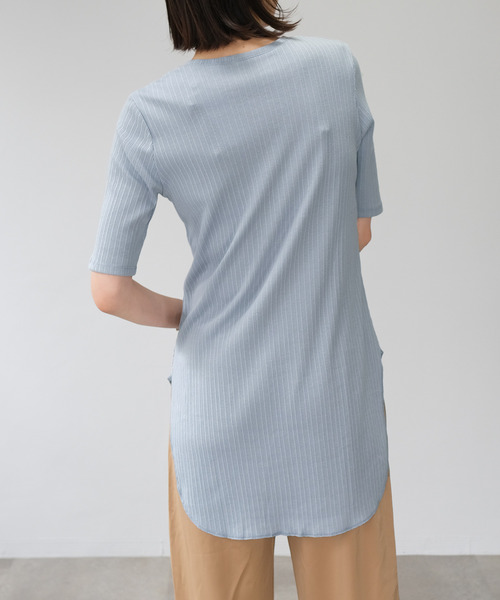 ＡＮＤＪ（アンドジェイ）の「ランダムリブ異素材切替ブザムトップス（Tシャツ/カットソー・レディース・アイボリー/グレイッシュベージュ/ブルー・M）」の14枚目の写真