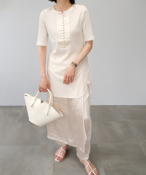 ＡＮＤＪ（アンドジェイ）の「ランダムリブ異素材切替ブザムトップス（Tシャツ/カットソー・レディース・アイボリー/グレイッシュベージュ/ブルー・M）」の6枚目の写真