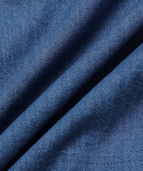 ADAM ET ROPE'（アダムエロペ）の「ドライタッチ ビッグシルエット デニムシャツ/UNISEX（シャツ/ブラウス・メンズ・ブルー系その他3/ネイビー・L/M/XL）」の19枚目の写真