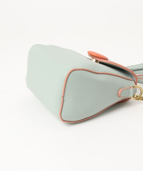 Coo+i(クーイ)の「2wayミニ デザイン ショルダーバッグ(ショルダーバッグ・レディース・ブルー/ミント/ベージュ/ブラック・FREE)」の6枚目の写真