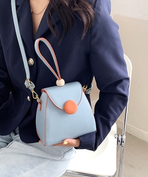 Coo+i(クーイ)の「2wayミニ デザイン ショルダーバッグ(ショルダーバッグ・レディース・ブルー/ミント/ベージュ/ブラック・FREE)」の4枚目の写真