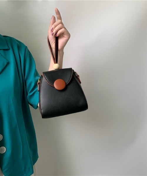 Coo+i(クーイ)の「2wayミニ デザイン ショルダーバッグ(ショルダーバッグ・レディース・ブルー/ミント/ベージュ/ブラック・FREE)」の11枚目の写真