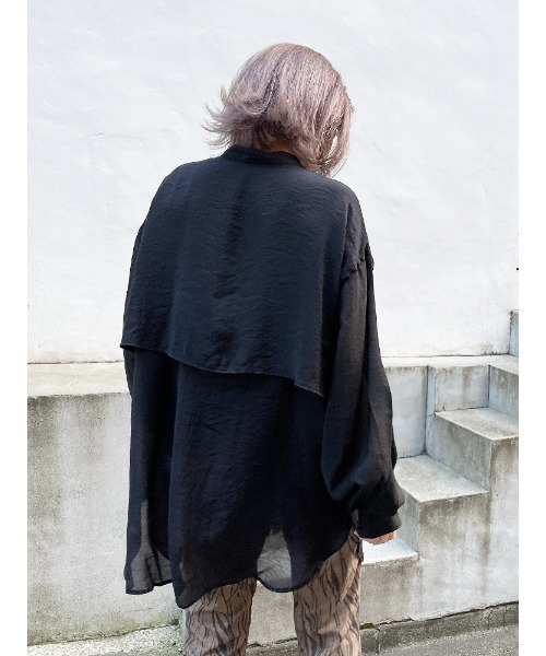 ENVYM（アンビー）の「シアーラッフルシャツ（シャツ/ブラウス・レディース・ホワイト/ブラック・FREE）」の5枚目の写真