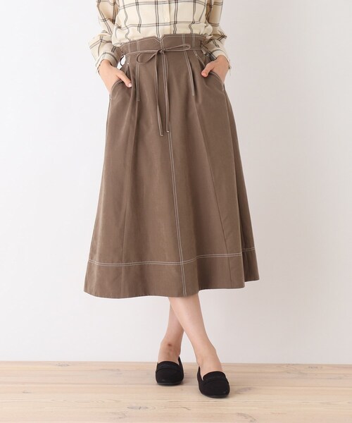 DRESKIP(ドレスキップ)の「◆ピーチ共紐ベルト付きスカート(スカート・レディース・ダークブラウン/ブラック/ワインレッド・02/03)」の2枚目の写真