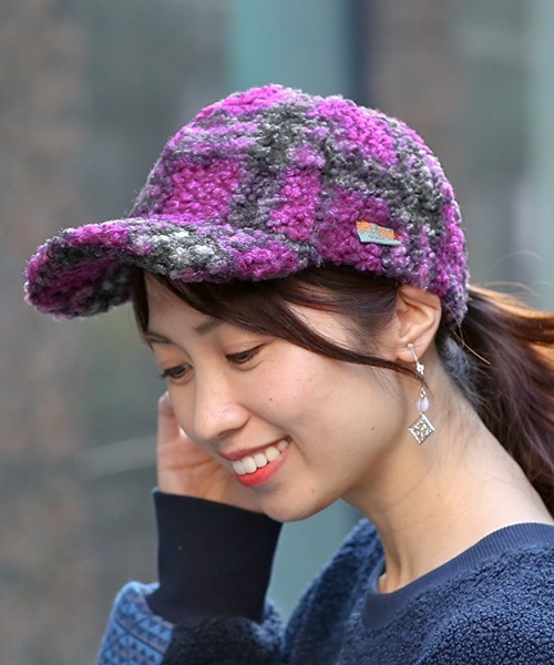 チチカカ（チチカカ）の「ボアキャップ（キャップ・レディース・ホワイト/ピンク/カーキ/パープル・FREE）」の4枚目の写真