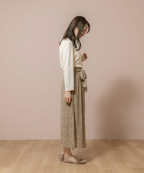 flower(フラワー)の「ウェーヴィラップスカート(スカート・レディース・ブラック/グリーン・FREE)」の8枚目の写真