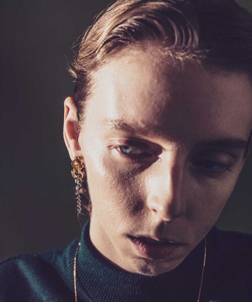 and cloud（アンドクラウド）の「Gradation Earring L / Single（イヤリング・レディース・シルバー/ブラック/シルバー系その他/イエローゴールド/ゴールド系その他・FREE）」の16枚目の写真