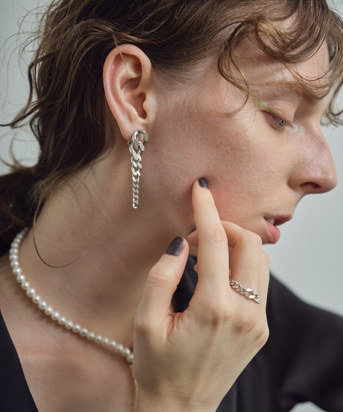 and cloud（アンドクラウド）の「Gradation Earring L / Single（イヤリング・レディース・シルバー/ブラック/シルバー系その他/イエローゴールド/ゴールド系その他・FREE）」の22枚目の写真