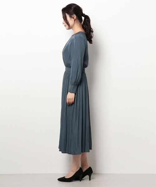 NATURAL BEAUTY BASIC(ナチュラルビューティーベーシック)の「割繊ボックスタックワンピース(ワンピース・レディース・グレー/グリーン/ダークブルー・SMALL/MEDIUM)」の4枚目の写真